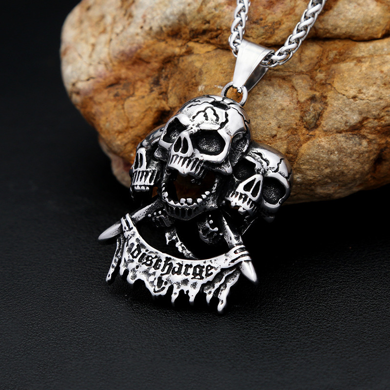 Domineering hip-hop rock style - Men Accessories Look 评论和价格