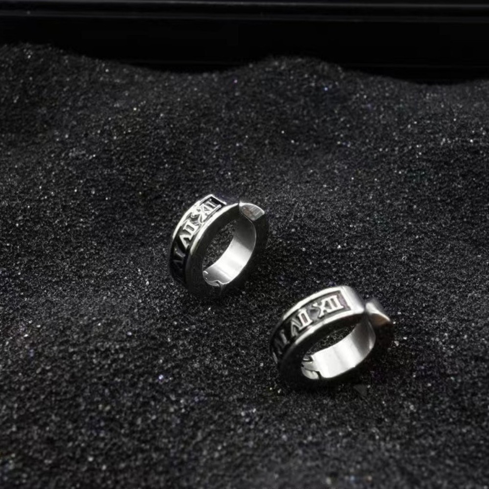 1pair Retro Roman Numeral Ear  - Men Accessories Look 评论和价格