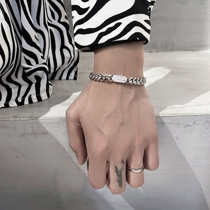 Premium‑Look Men Fashion Brace - Men Accessories Look 评论和价格